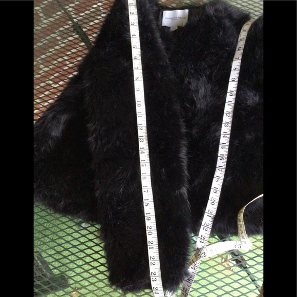 Faux fur coat Size M - Picture 4 of 7